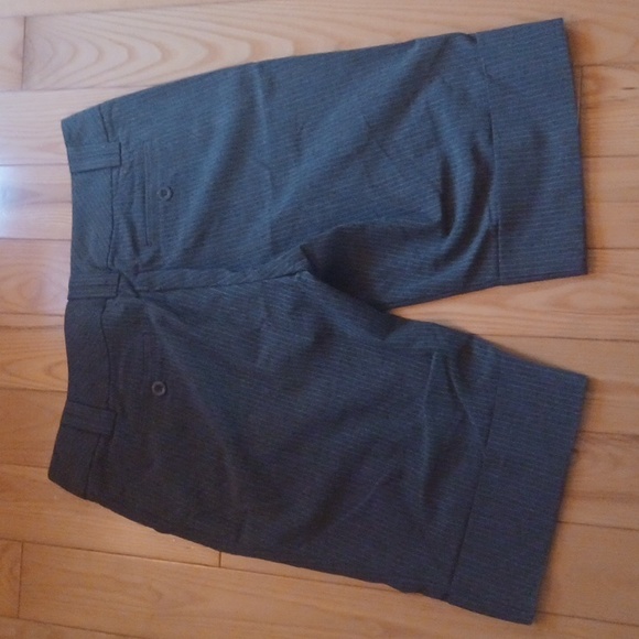 Ricki's pin stripe shorts - Picture 3 of 3